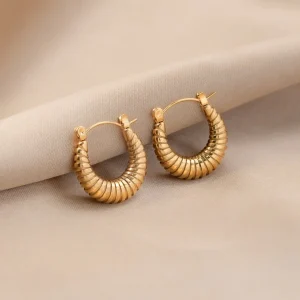 Golden Mia Croissant Hoop